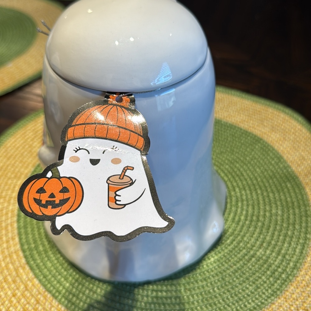 White cute Halloween Ghost Ceramic cookie Jar with Straw Design - Picture 3 of 6